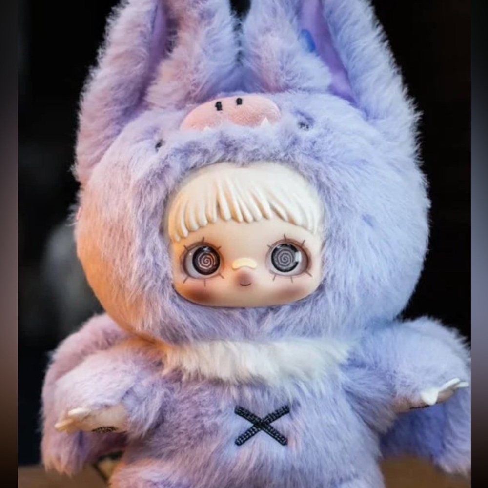 Maymei dark forest VAMPIRE vinyl plush pendant goth new blimd box - Picture 6 of 6